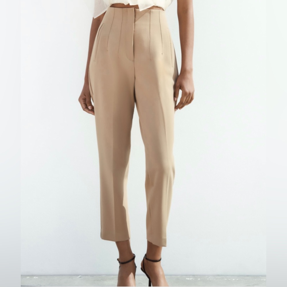 Zara high waisted skinny pants - size Medium - Tan